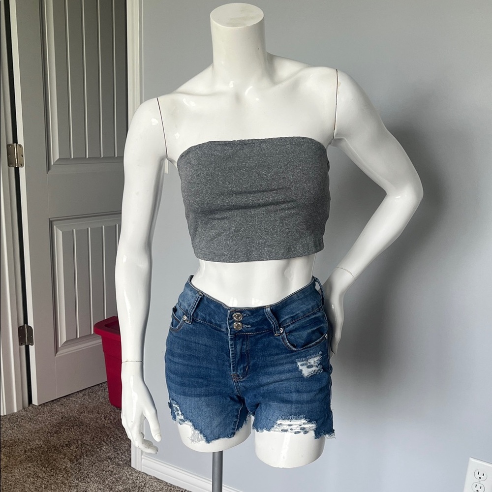 SHEIN Gray Strapless Crop Top